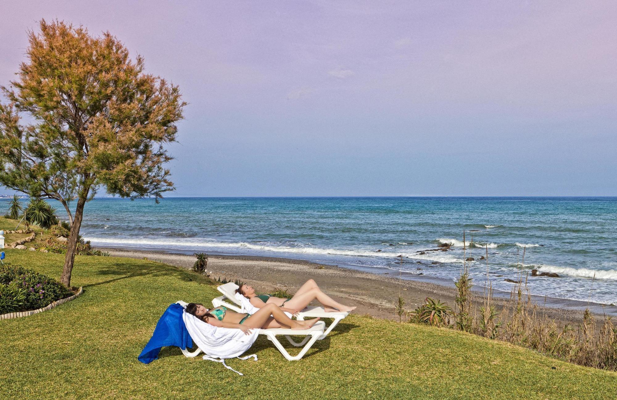 Albayt Beach Casares Exteriér fotografie